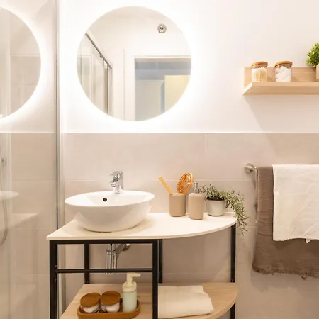 Vibe La Cartuja- Adults Only Aparthotel *